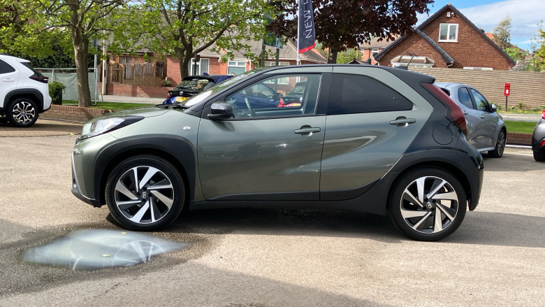 Toyota Aygo X 1.0 VVT-i Edge 5dr Auto Petrol Hatchback